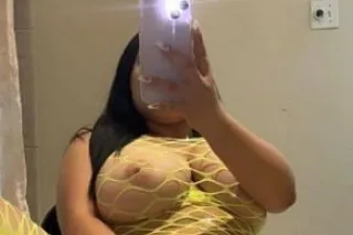 New sexy, naughty and charming mama available for your enjoyment... - Image 1